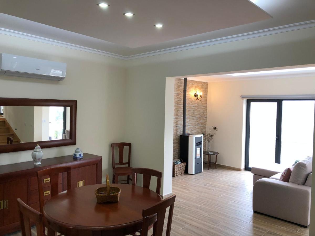 Casa Da Forja Guest House อัลเดอาดัสเดซ ภายนอก รูปภาพ