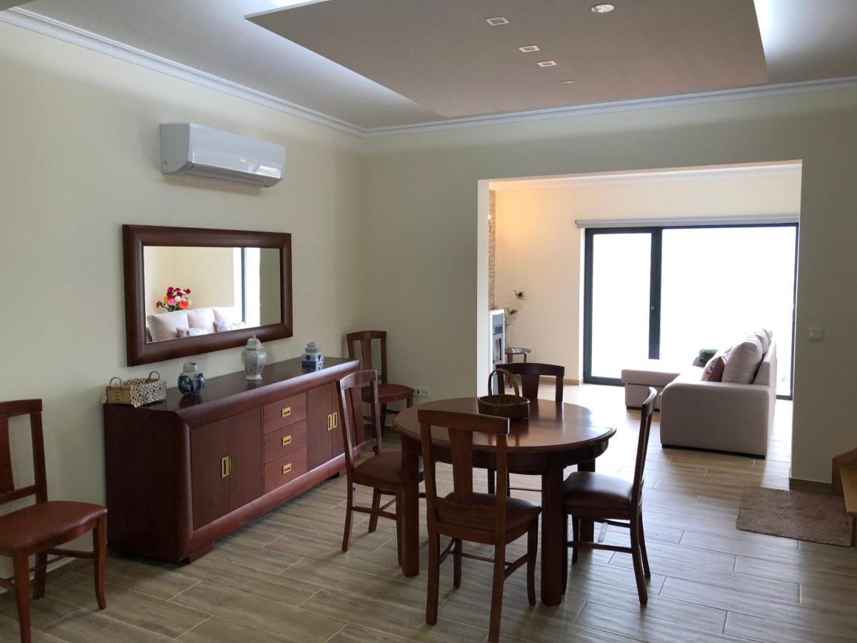 Casa Da Forja Guest House อัลเดอาดัสเดซ ภายนอก รูปภาพ